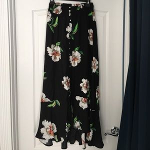 Love stitch maxi skirt